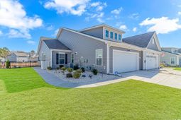 559 Courtridge Loop photo 4