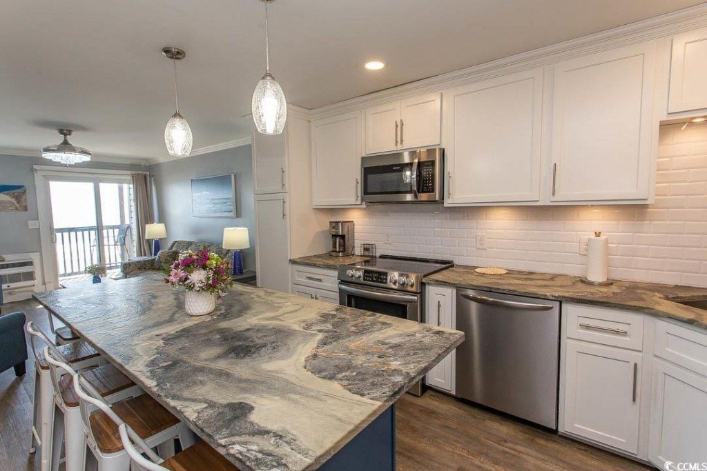 201 N 76th Ave. N Photo 5