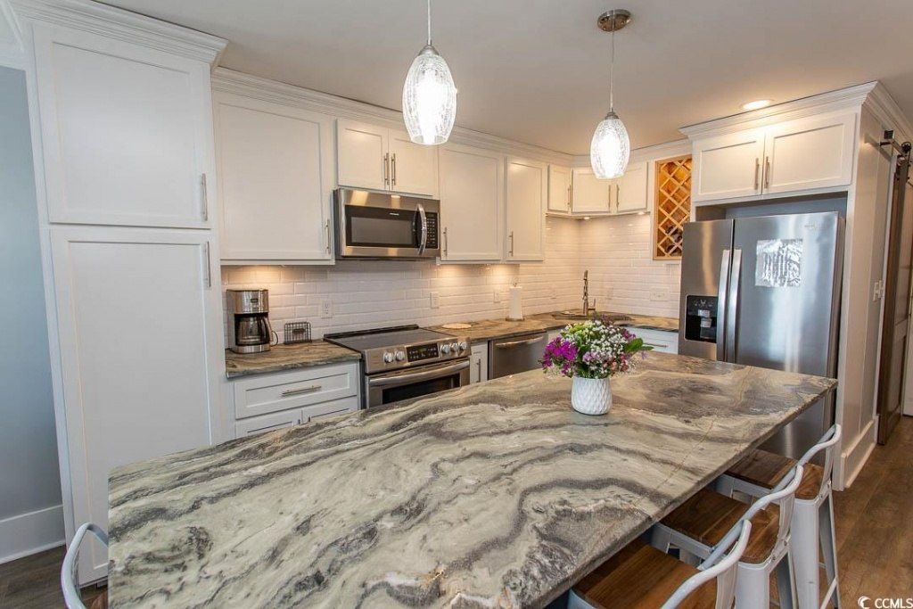 201 N 76th Ave. N Photo 8