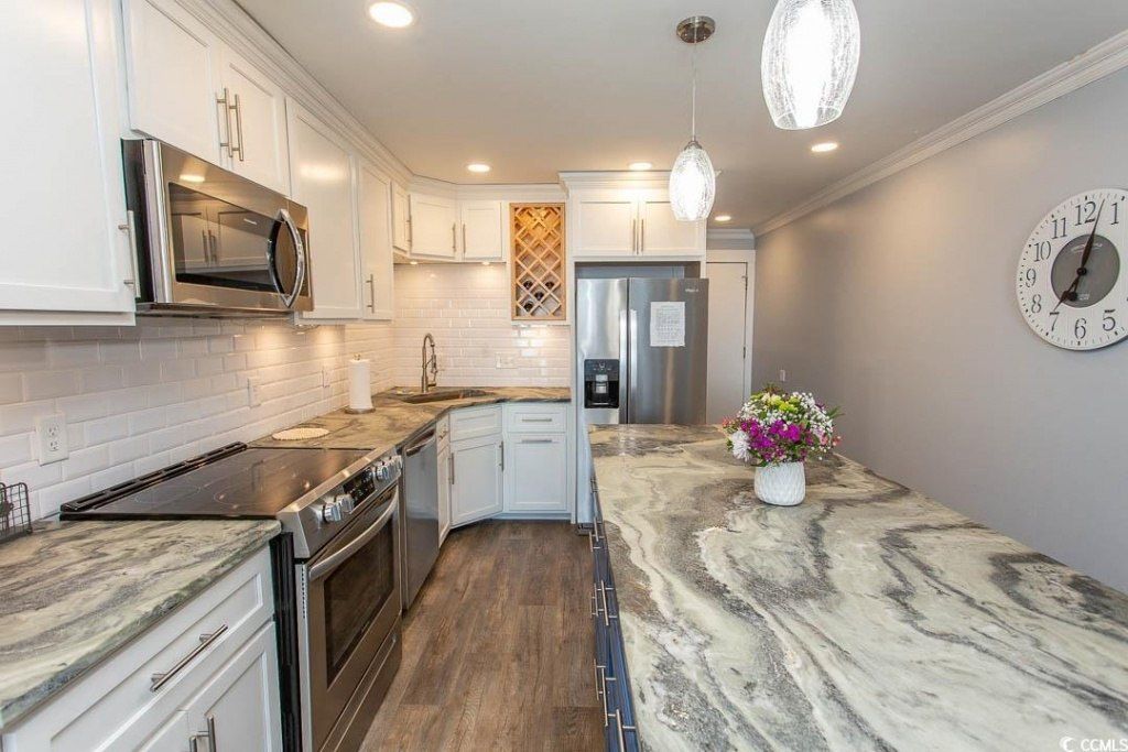 201 N 76th Ave. N Photo 9