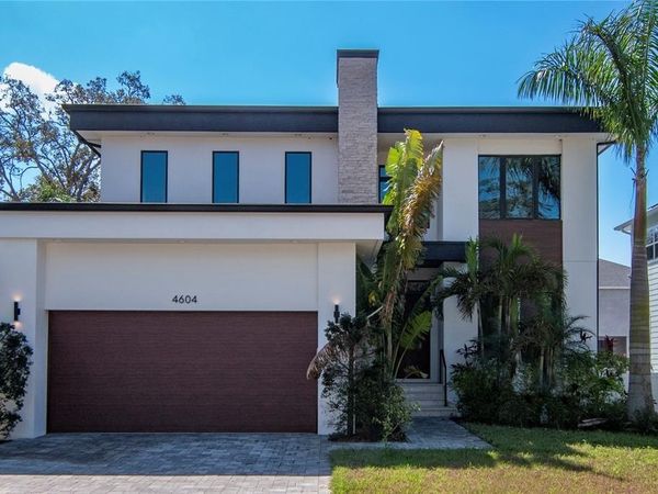 4604 W LOWELL AVENUE, TAMPA, FL 33629