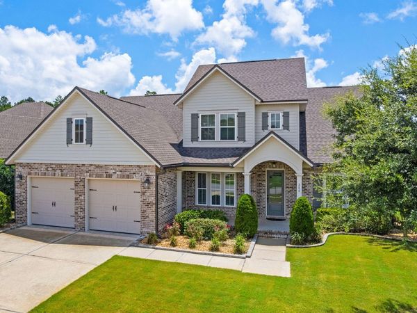 208 Meadow Lake Drive, Freeport, FL 32439