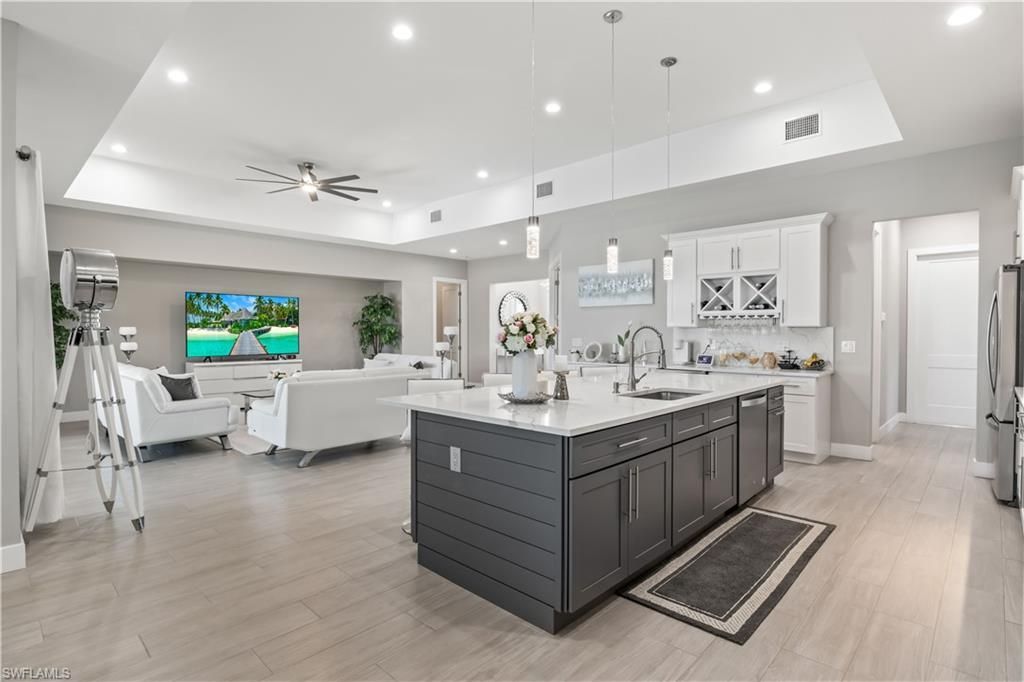 2410 Kismet Lakes Ln, Cape Coral, FL 33993 Photo