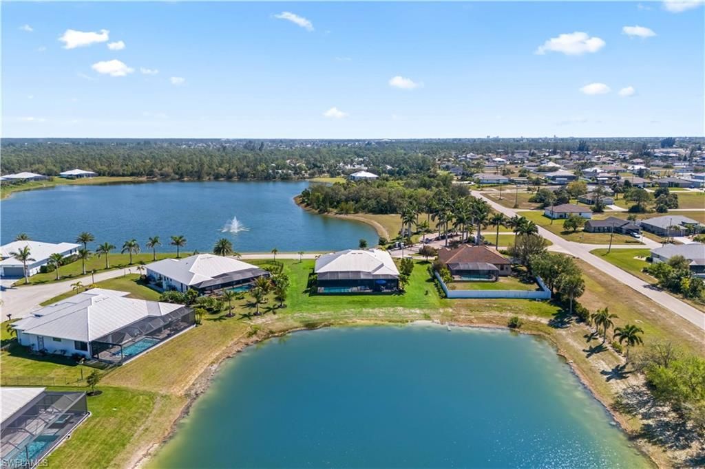 2410 Kismet Lakes Ln, Cape Coral, FL 33993 Photo