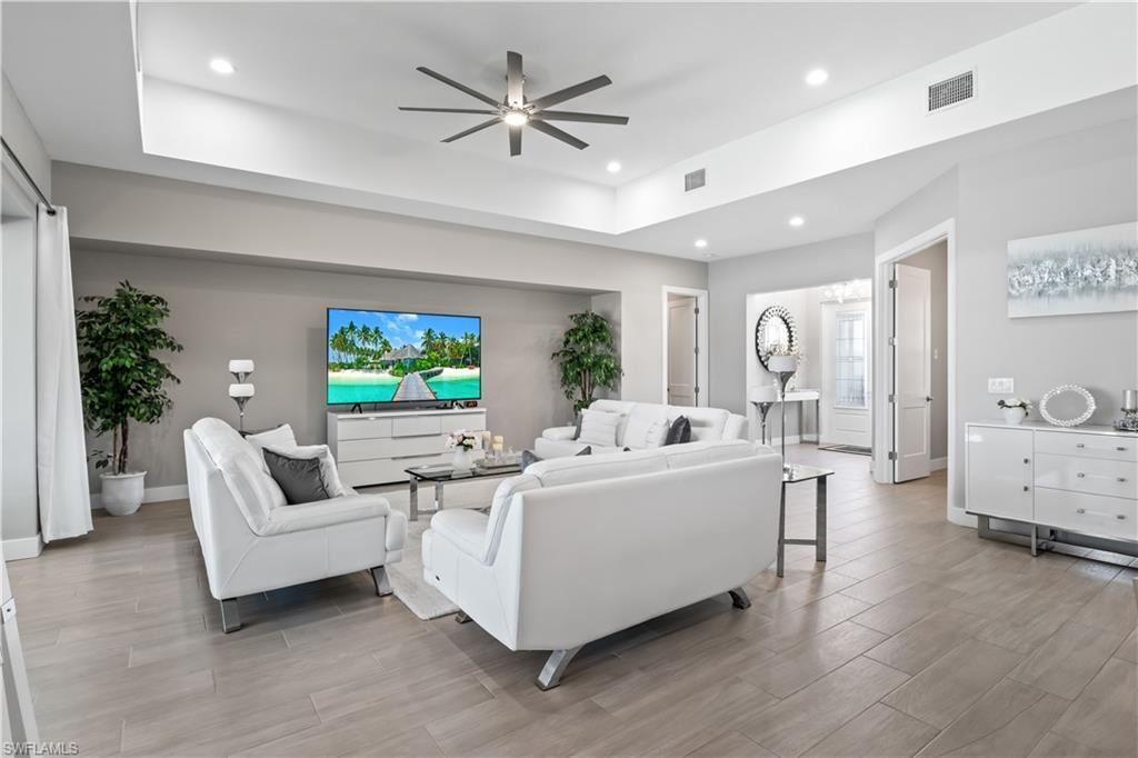 2410 Kismet Lakes Ln, Cape Coral, FL 33993 Photo