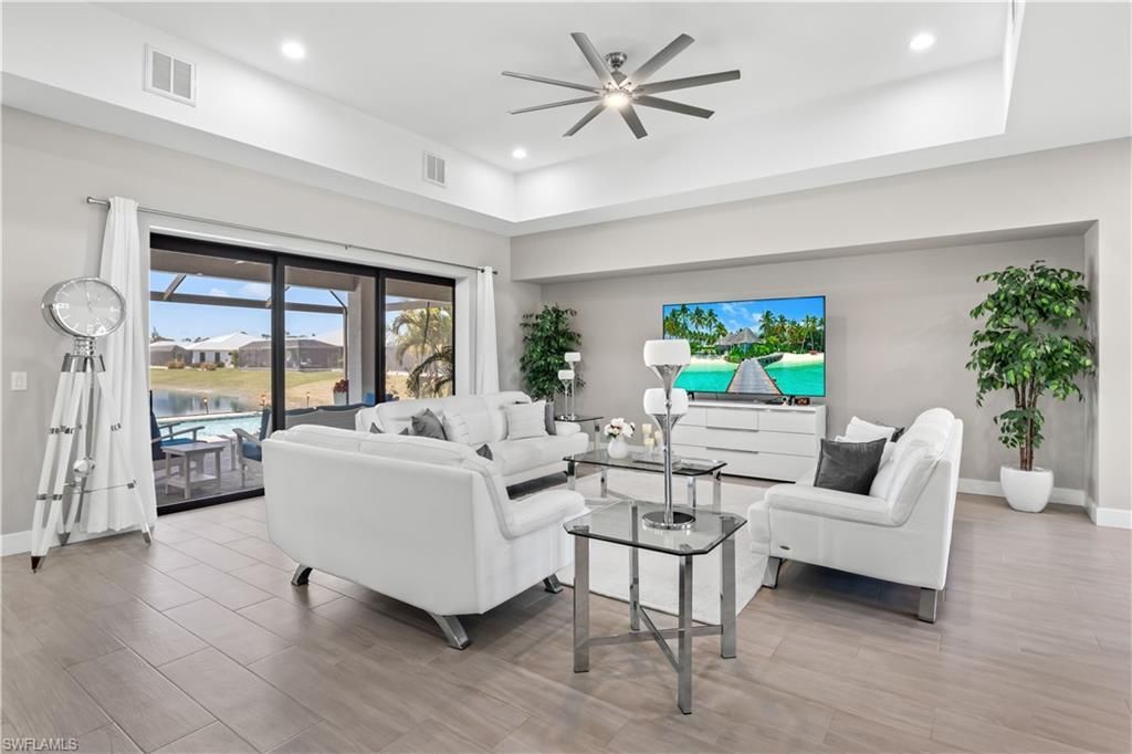 2410 Kismet Lakes Ln, Cape Coral, FL 33993 Photo