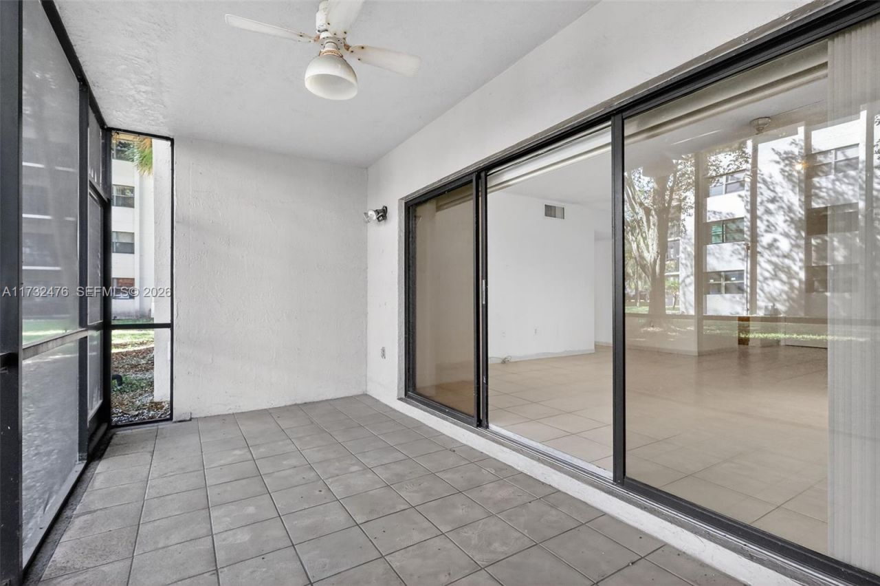 481 Ives Dairy Rd, Unit 105-4, Miami, FL 33179 Photo