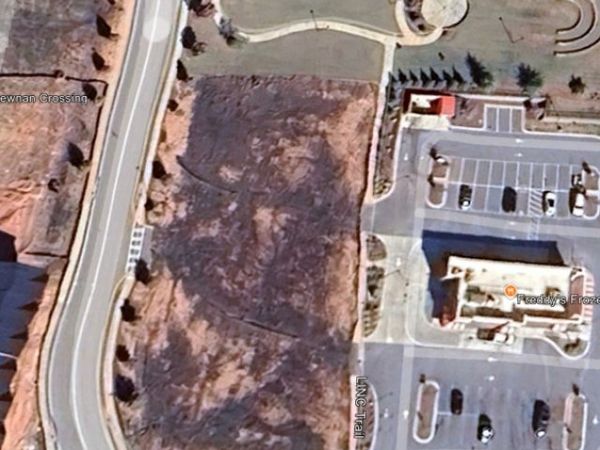 1466 Newnan Crossing Boulevard E, Newnan, GA 30265