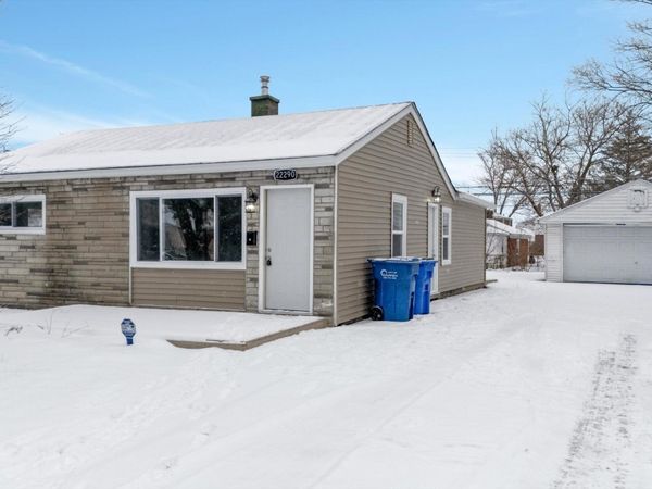 22290 Eastwood Avenue, Warren, MI 48089