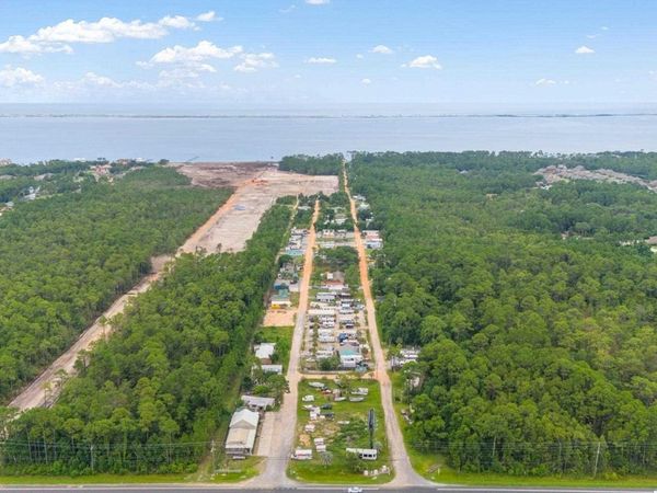 xxxx Suncrest St, Gulf Breeze, FL 32563