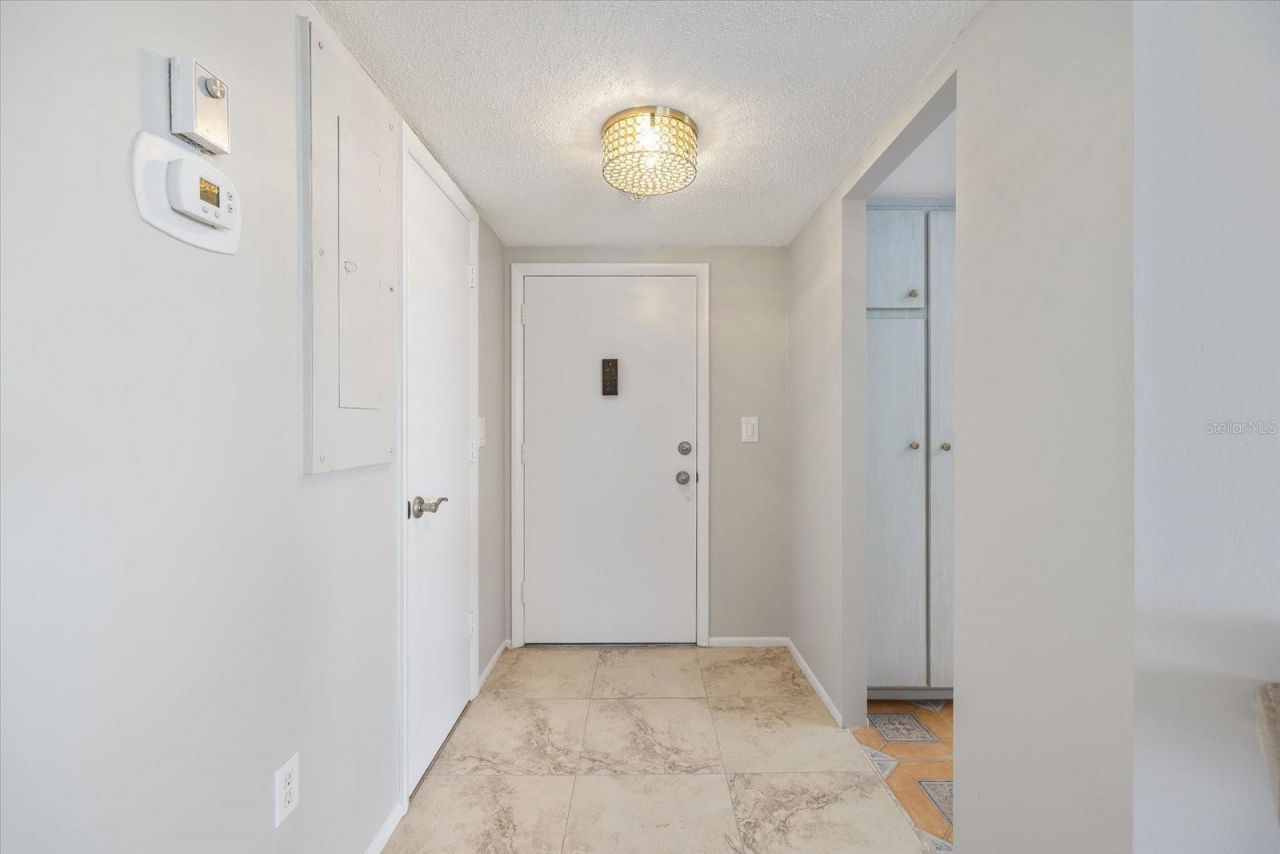 800 Benjamin Franklin Drive, Unit 608, Sarasota, FL 34236 Photo