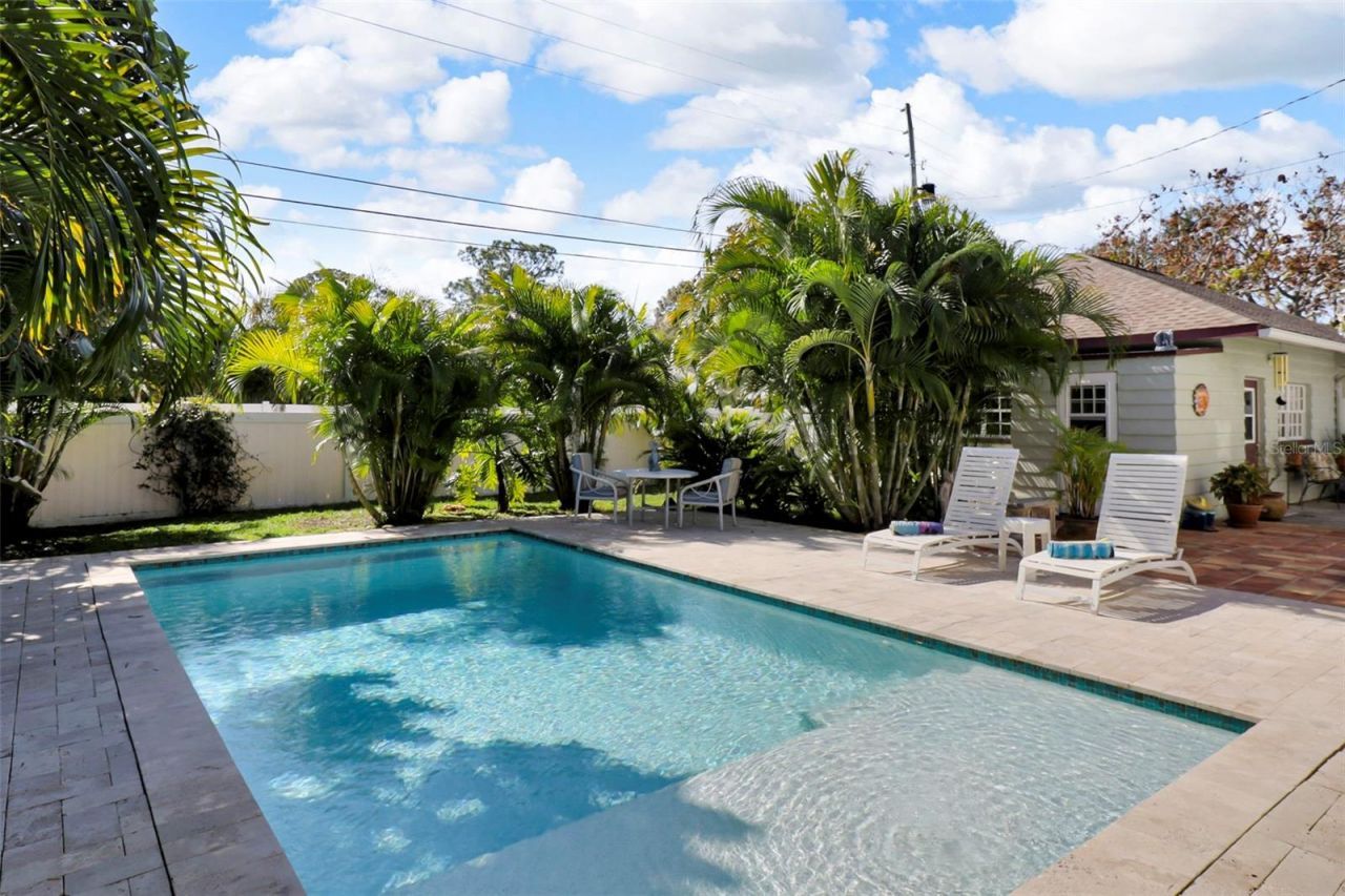 6342 5th Avenue N, Saint Petersburg, FL 33710 Photo