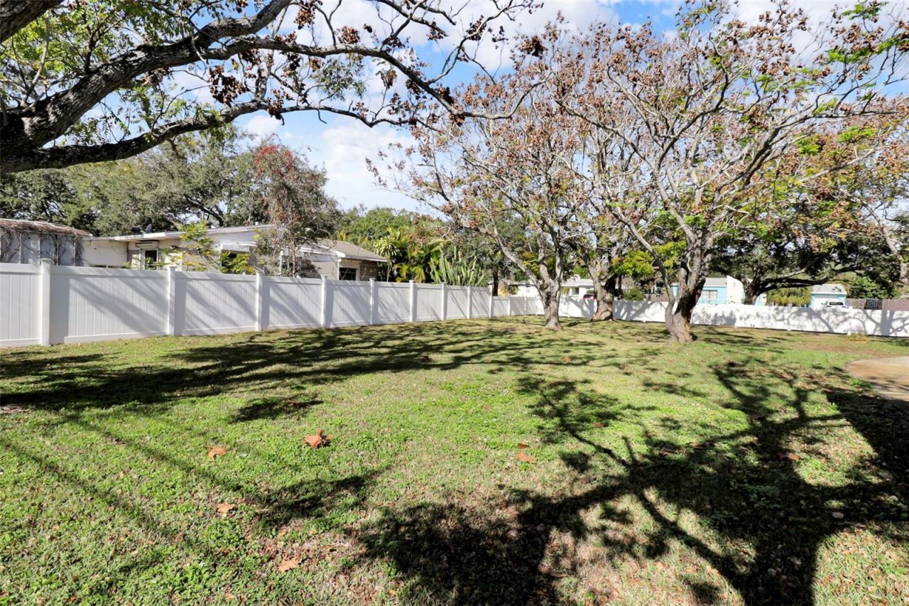 6342 5th Avenue N, Saint Petersburg, FL 33710 Photo