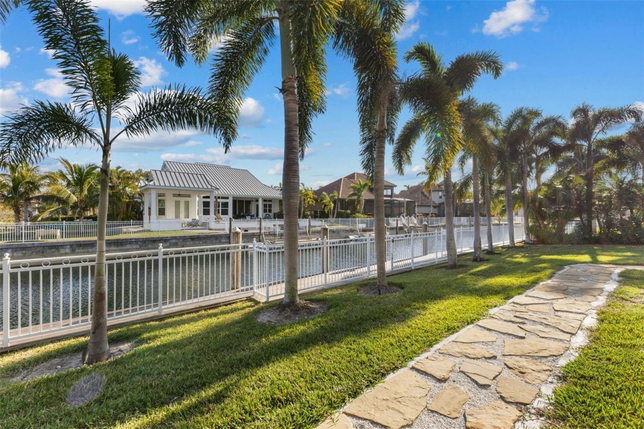 537 Fore Drive, Bradenton, FL 34208 Photo