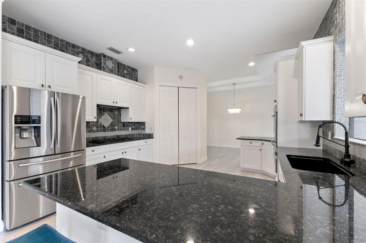 537 Fore Drive, Bradenton, FL 34208 Photo