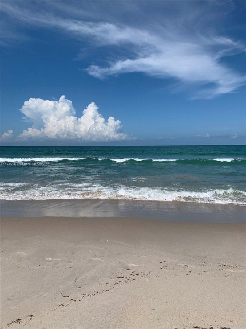 5163 N Highway A1a, Unit 118, Hutchinson Island, FL 34949 Photo