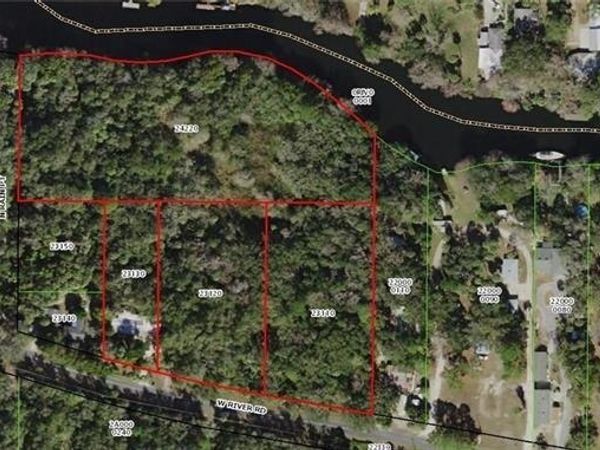 11275 N RAIN POINT, INGLIS, FL 34449