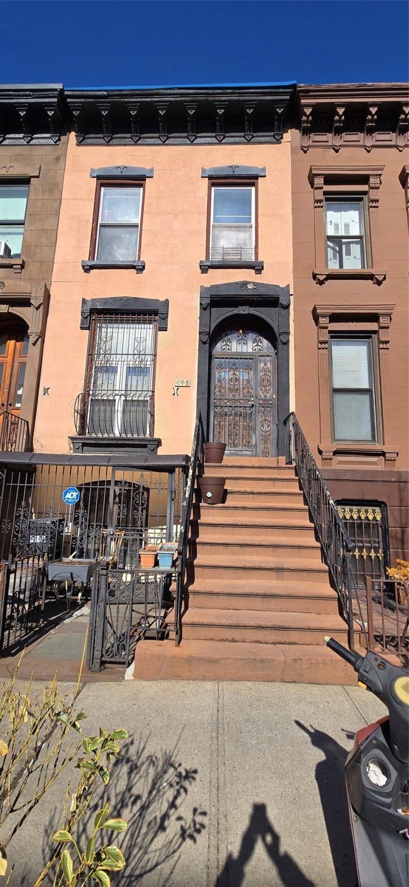 495 Halsey Street, Brooklyn, NY 11233 Main Photo