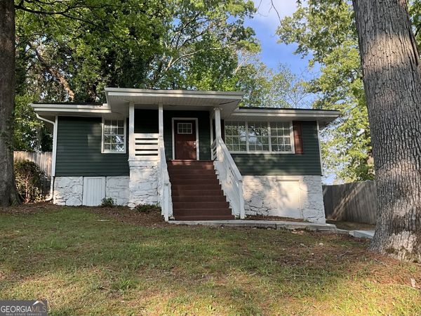 136 Victor Circle NW, Atlanta, GA 30314