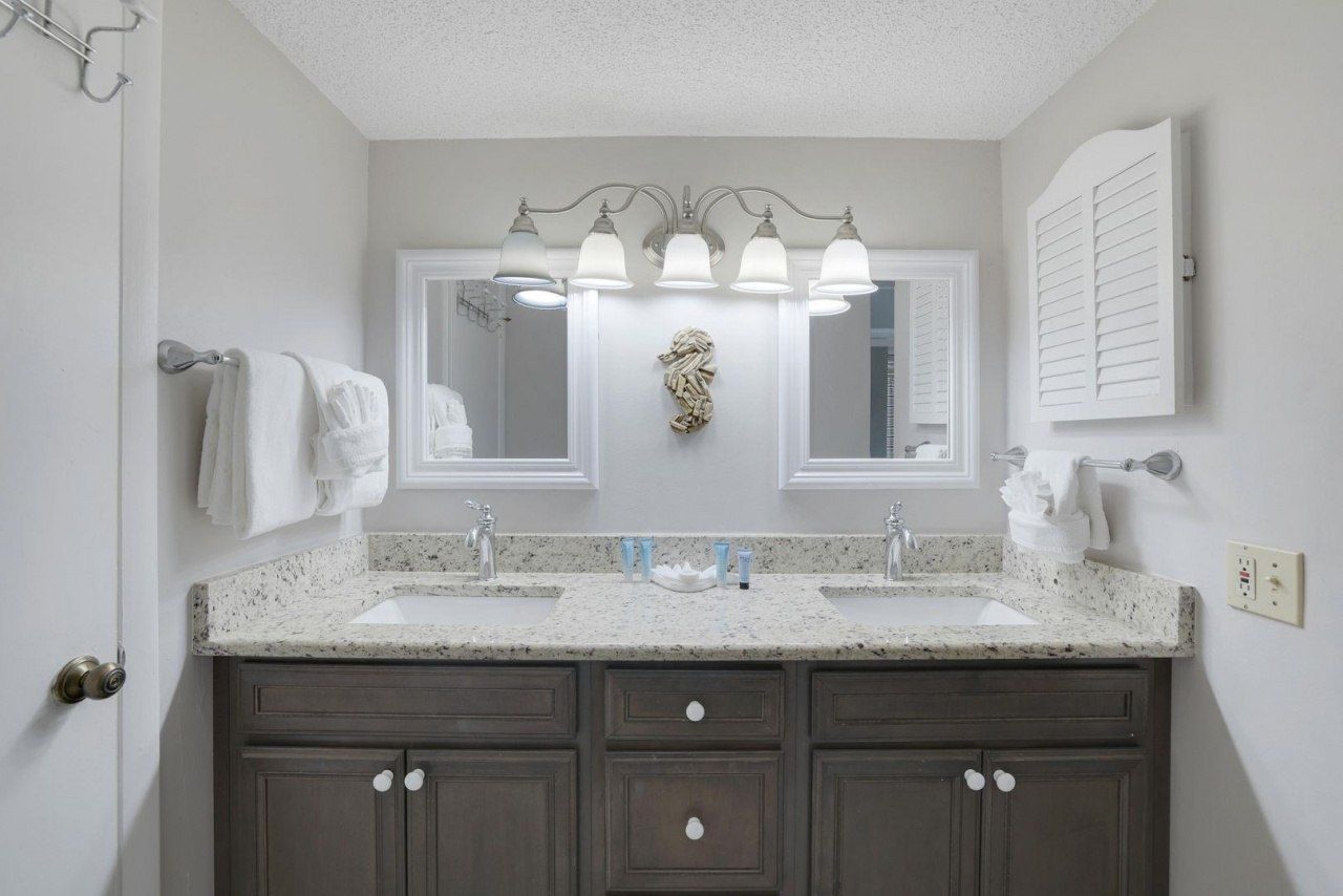 1246 Fulgur St, Unit 112, Sanibel, FL 33957 Photo