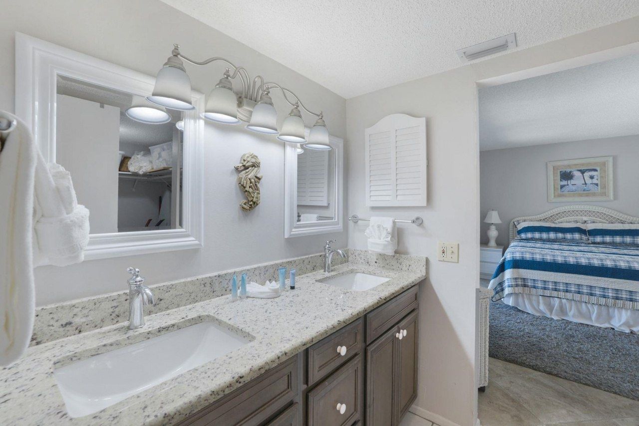 1246 Fulgur St, Unit 112, Sanibel, FL 33957 Photo