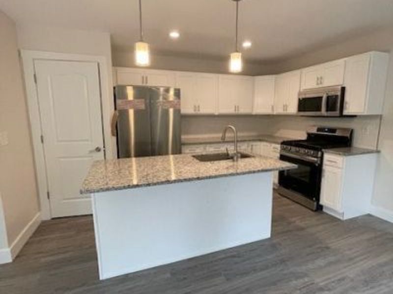 1011 Ashwood Lane, Streetsboro, OH 44241 Photo 4