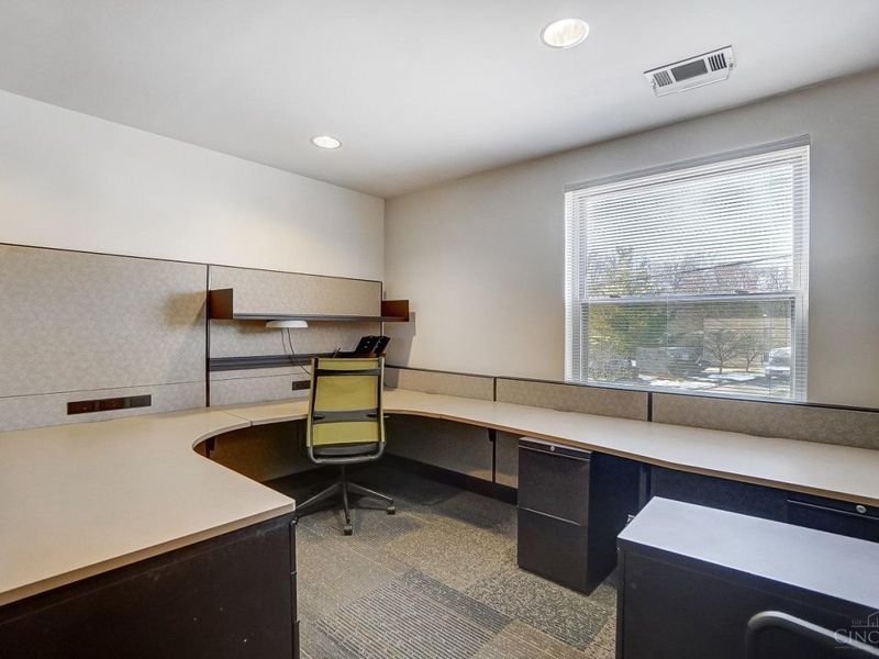 3927 Brotherton Road, Cincinnati, OH 45209 Photo 38