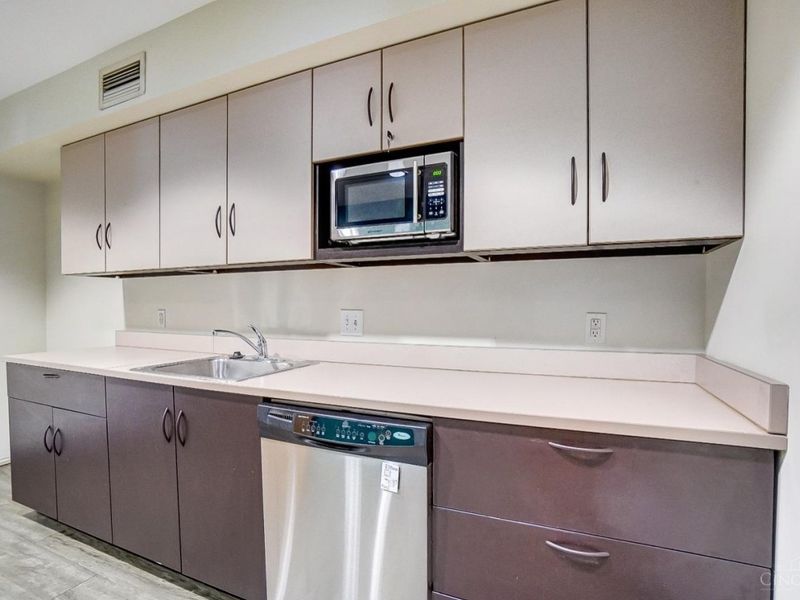 3927 Brotherton Road, Cincinnati, OH 45209 Photo 55