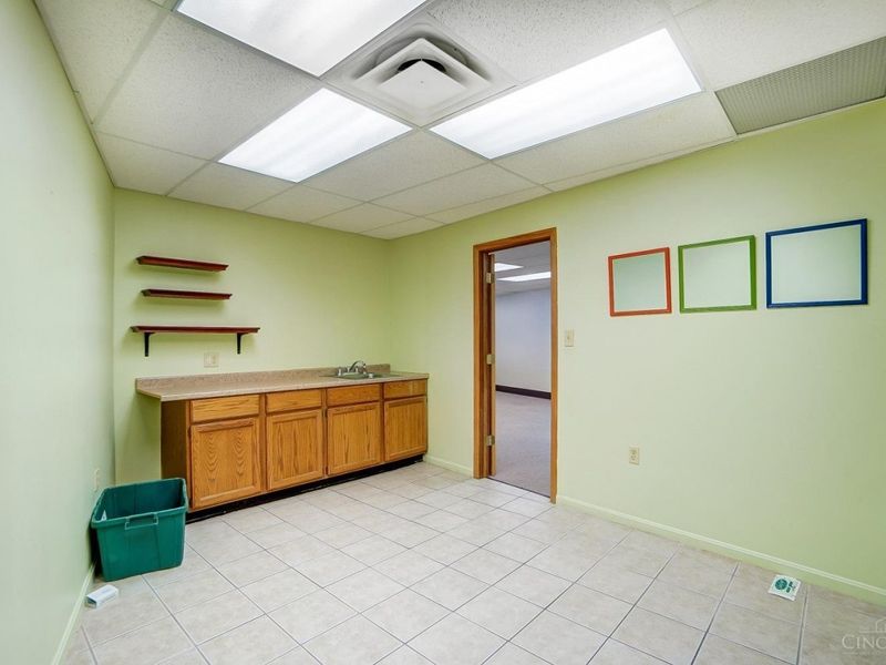 3927 Brotherton Road, Cincinnati, OH 45209 Photo 90