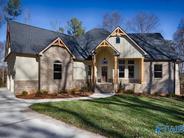 209 Earl Vaughn Drive, Huntsville, AL 35806