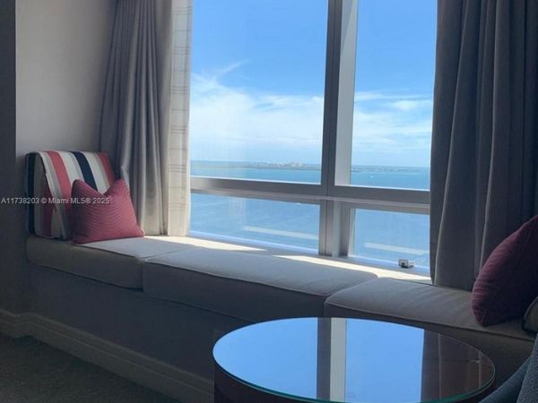 1435 Brickell Ave, Unit 3506, Miami, FL 33131