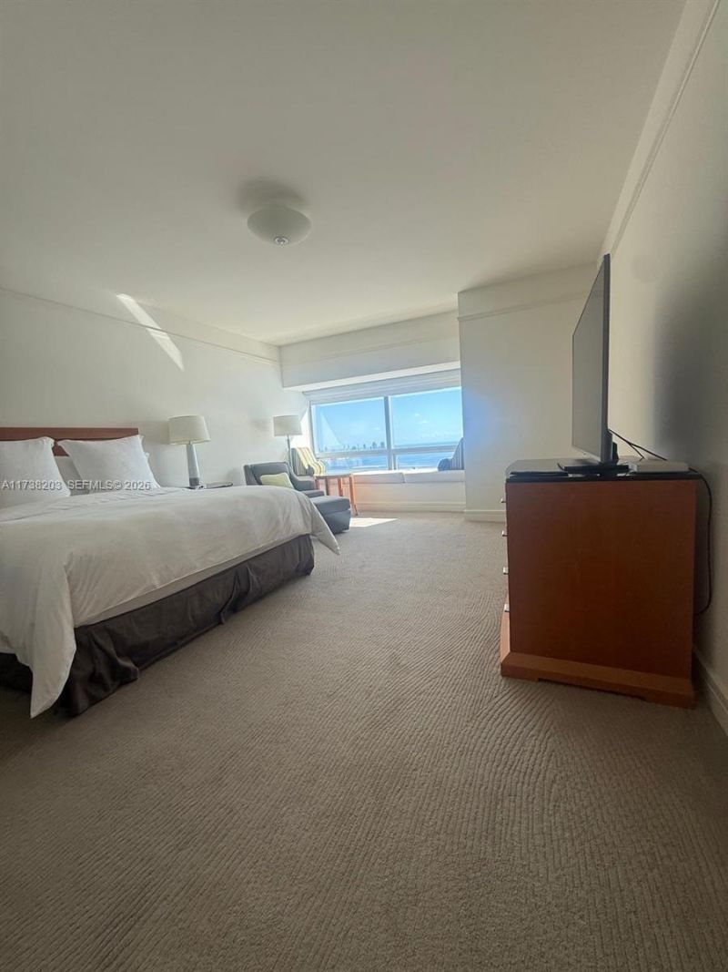 1435 Brickell Ave, Unit 3506, Miami, FL 33131 Photo