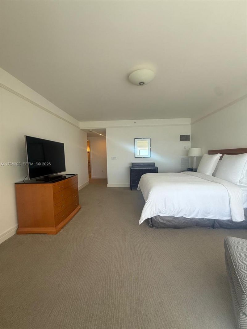 1435 Brickell Ave, Unit 3506, Miami, FL 33131 Photo