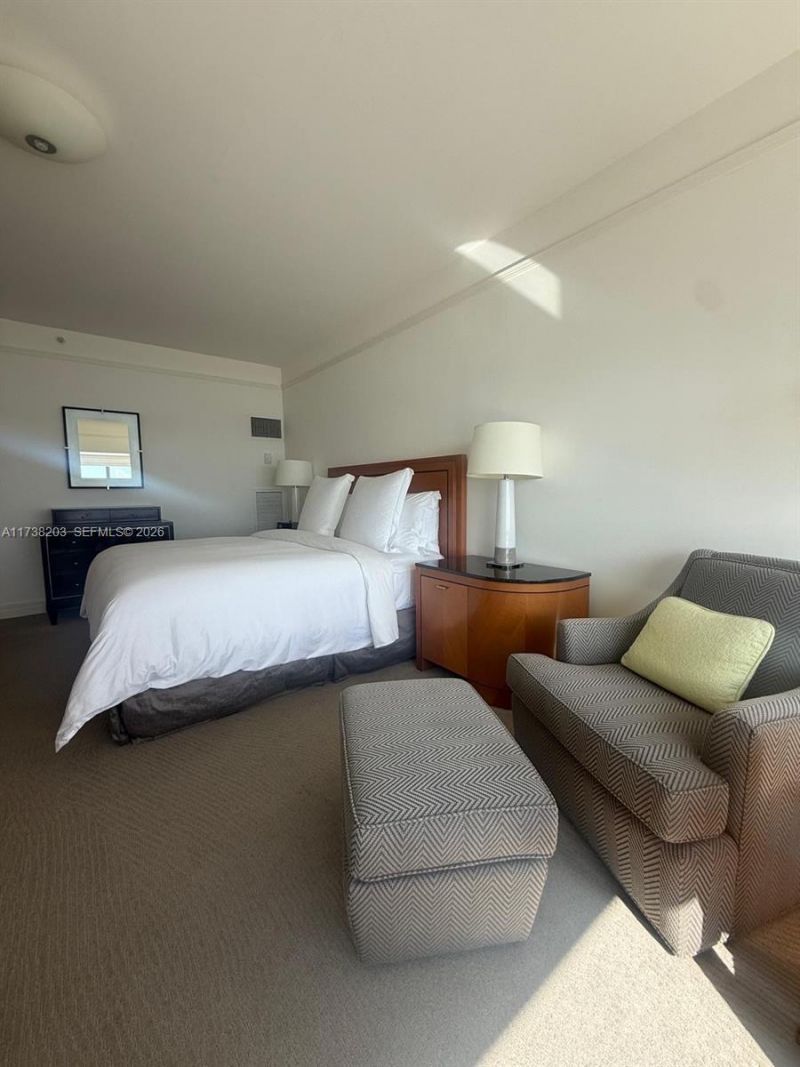 1435 Brickell Ave, Unit 3506, Miami, FL 33131 Photo