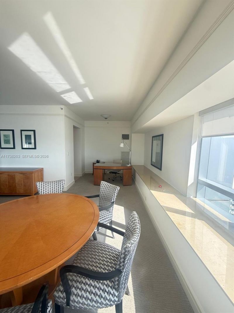 1435 Brickell Ave, Unit 3506, Miami, FL 33131 Photo