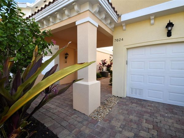 7624 BERGAMO AVENUE, Unit 4B, SARASOTA, FL 34238
