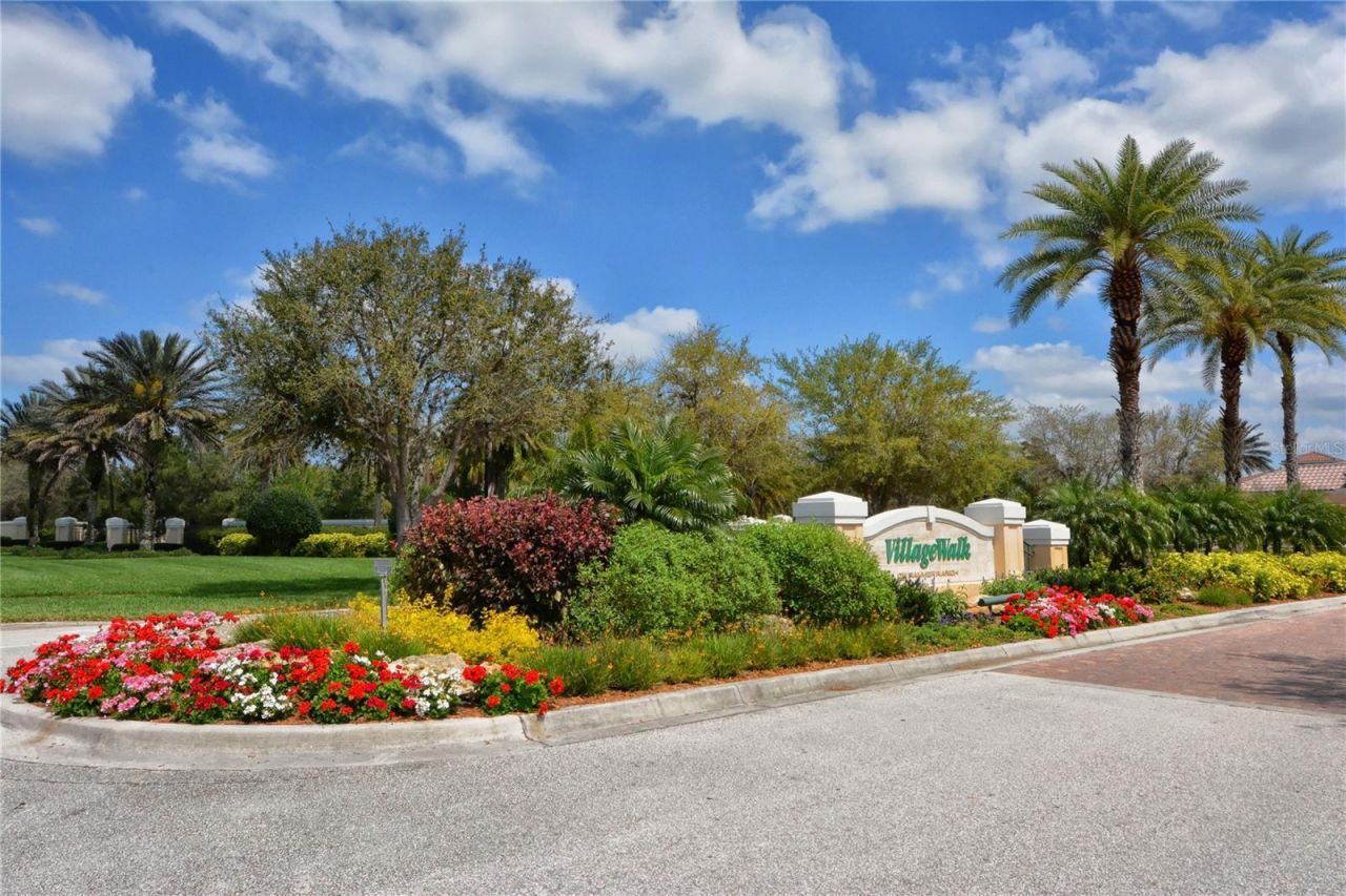 7624 Bergamo Avenue, Unit 4B, Sarasota, FL 34238 Photo