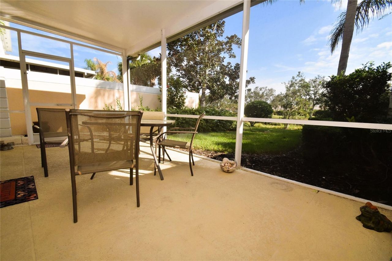 7624 Bergamo Avenue, Unit 4B, Sarasota, FL 34238 Photo
