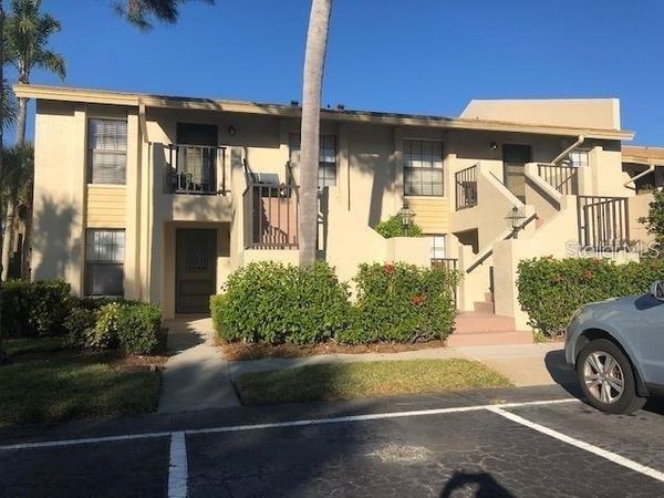 4570 WEYBRIDGE, Unit 32, SARASOTA, FL 34235