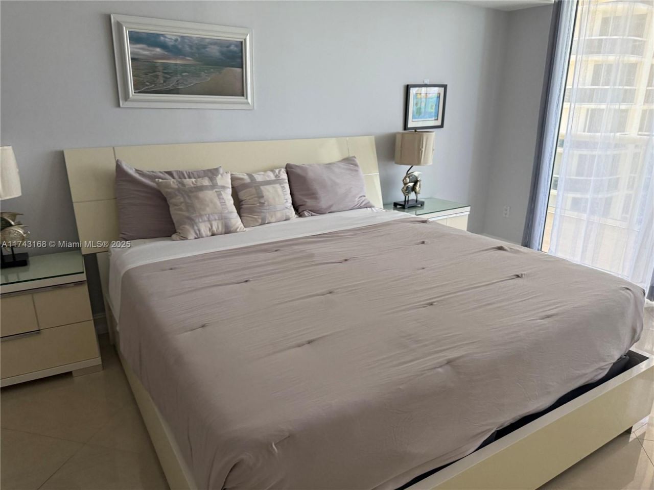 1830 S Ocean Dr, Unit 1708, Hallandale Beach, FL 33009 Photo