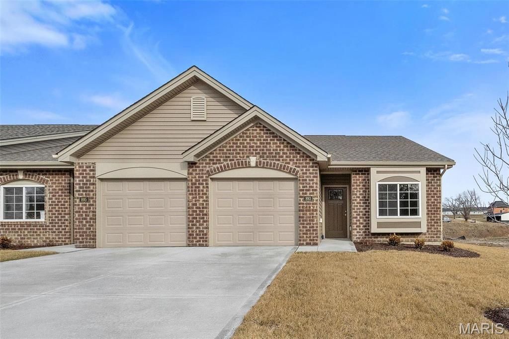 893 Walter Way, Washington, MO 63090 Main Photo