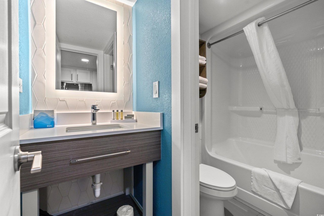 2106 N Ocean Blvd. Photo 10