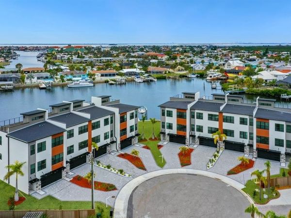 774 GRAN KAYMEN WAY, APOLLO BEACH, FL 33572