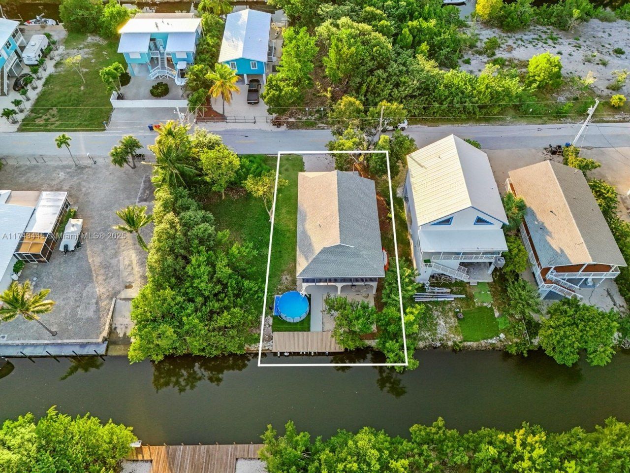 3635 Trade Winds St, Big Pine Key, FL 33043 Photo