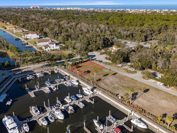 102 HARBOR VILLAGE POINT S, PALM COAST, FL 32137