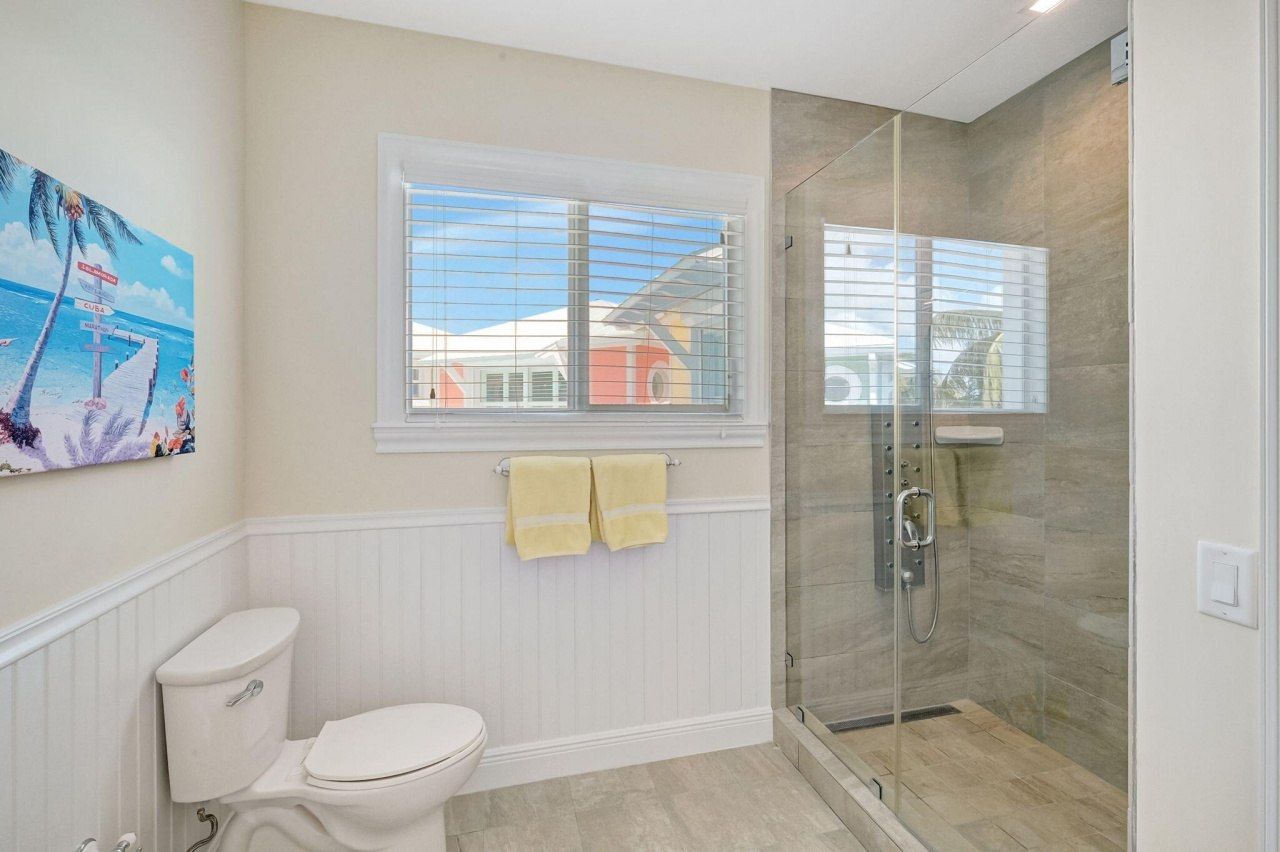 162 Bayview Drive, Islamorada, FL 33036 Photo