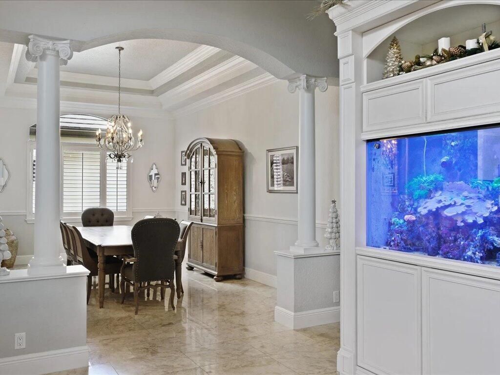 10596 Versailles Boulevard, Wellington, FL 33449 Photo