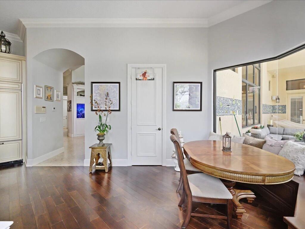 10596 Versailles Boulevard, Wellington, FL 33449 Photo