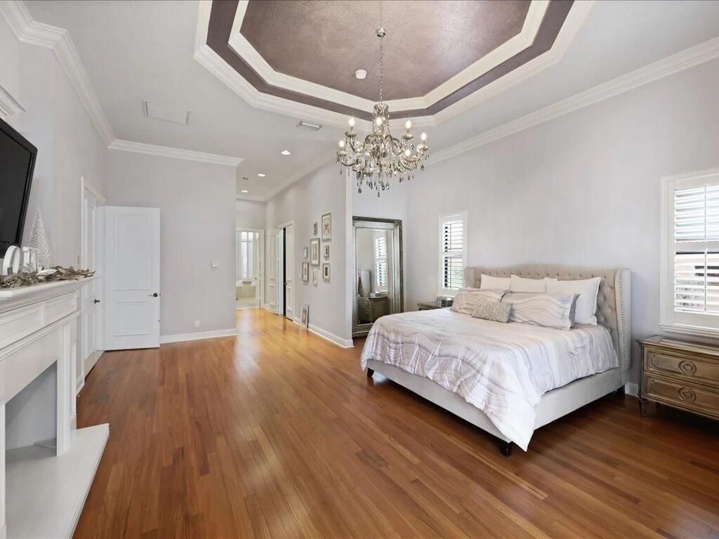 10596 Versailles Boulevard, Wellington, FL 33449 Photo