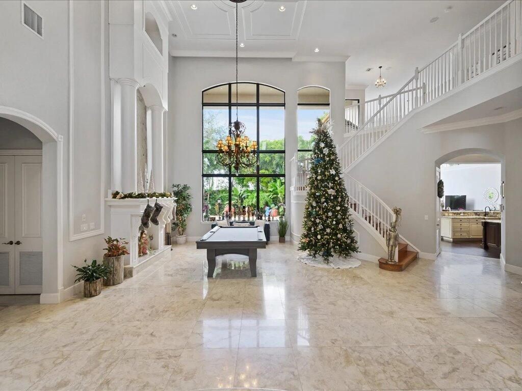 10596 Versailles Boulevard, Wellington, FL 33449 Photo